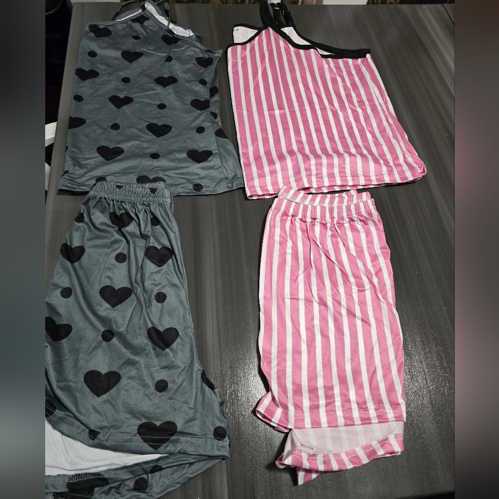 SHEIN New Gray and Pink Pajama Set Hearts New